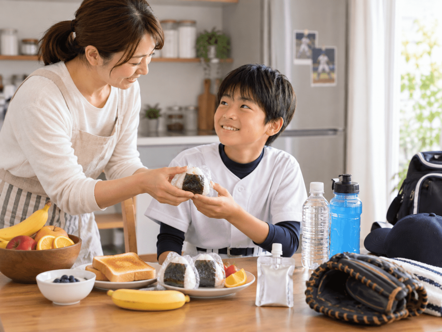 大会前日から当日の食事と調整術｜試合前にやってはいけないことも解説